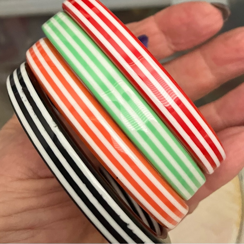 Lot 4 vintage lucite bangle bracelets striped vintage slim
